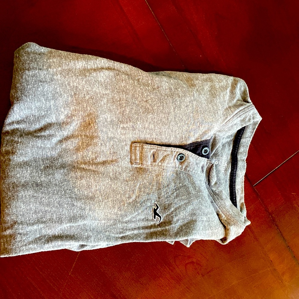 Hollister Henley Tee